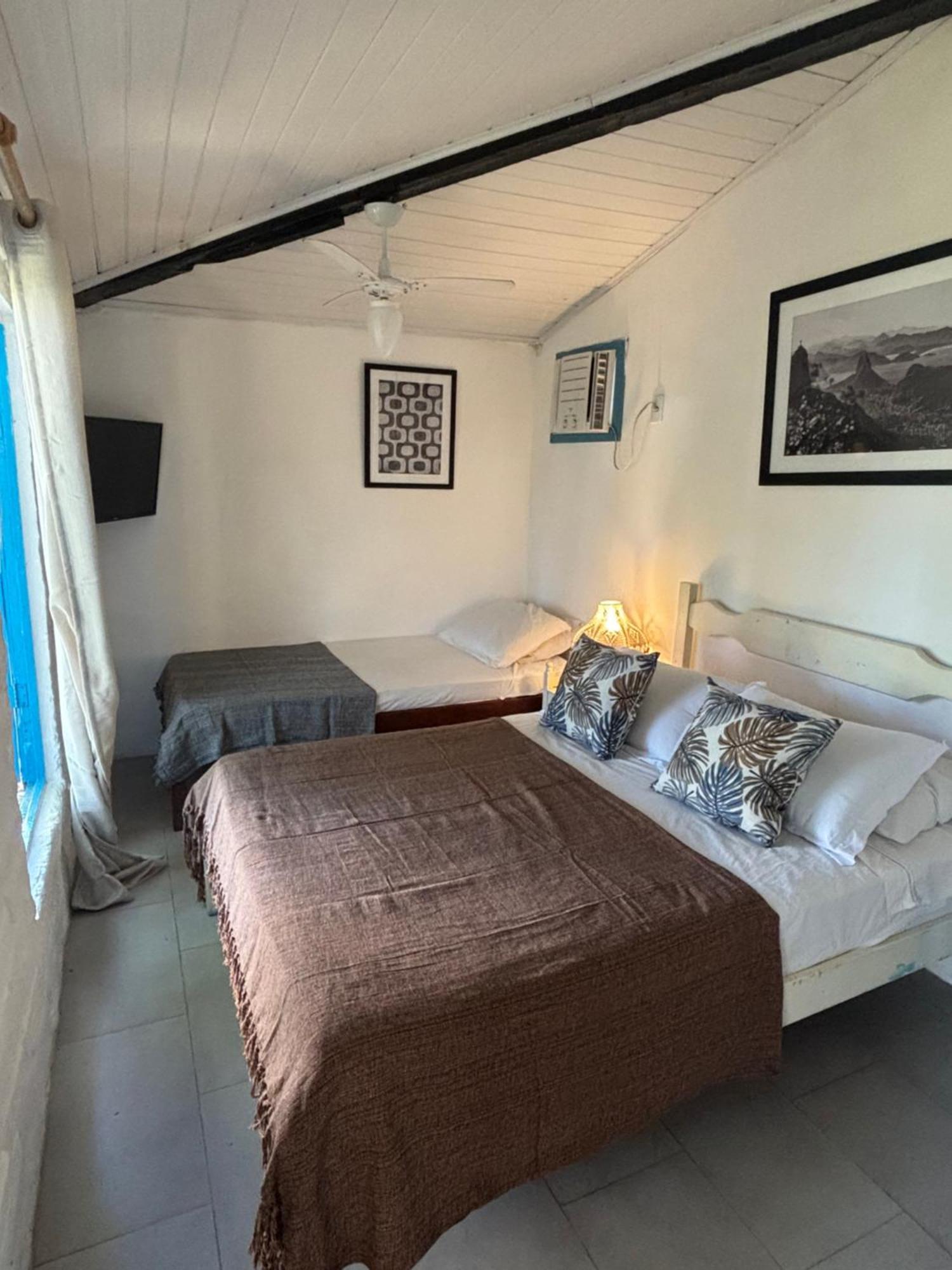 Peixe Crew Manguinhos Bed and Breakfast Búzios Exteriör bild